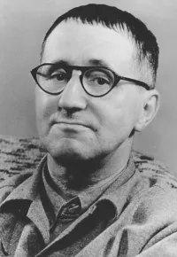  Bundesarchiv_Bild_183-W0409-300,_Bertolt_Brecht.jpg - Bild