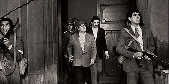 Praesident Allende im Regierungspalast am Tag des Putsches